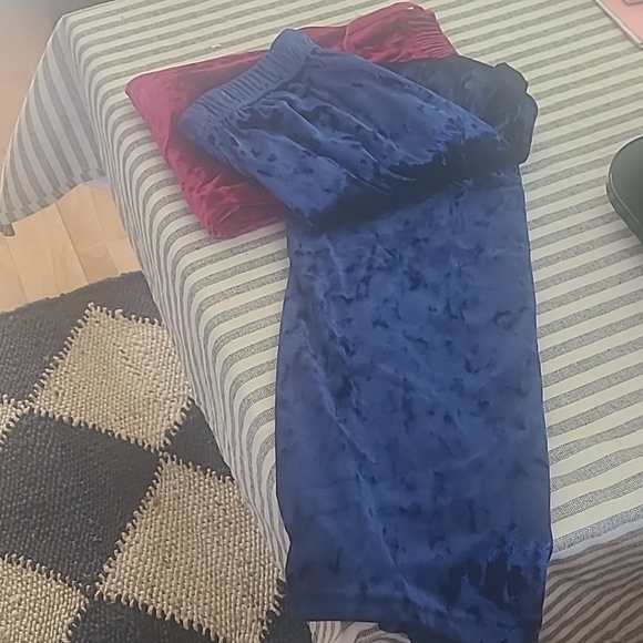 Pj's - Picture 3 of 4